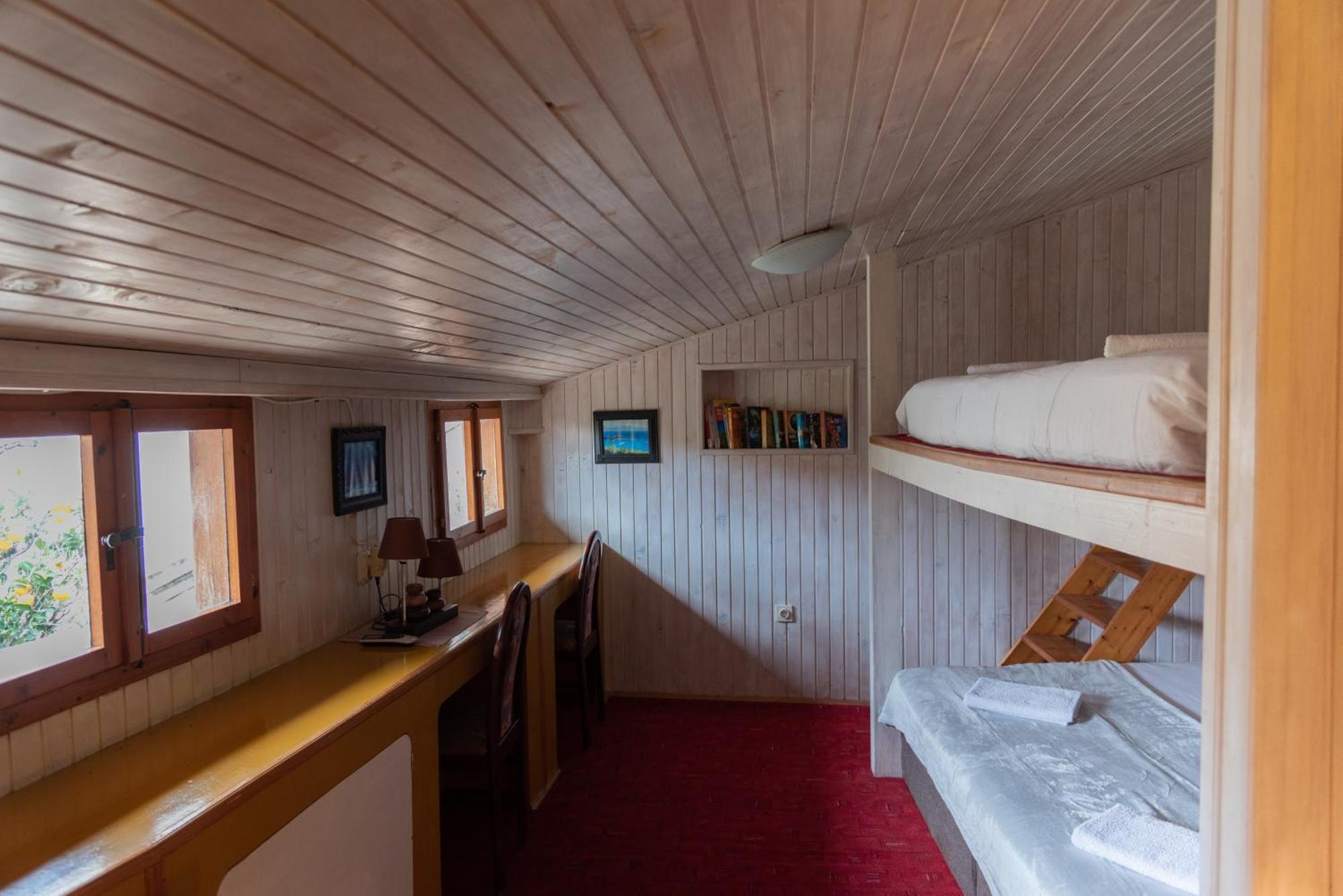 Located Duplex Apartment *